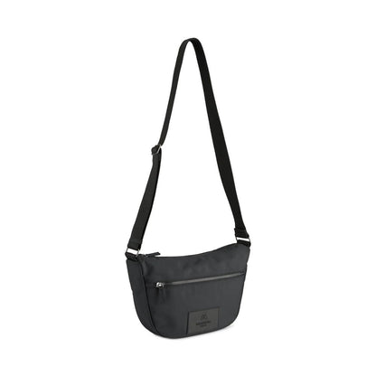 CasieMBG Large Crossbody. Unisex. Black. Recycled polyester. Markberg