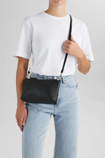 MikalaMBG Crossbody bag. Black and gold. Leather. Markberg