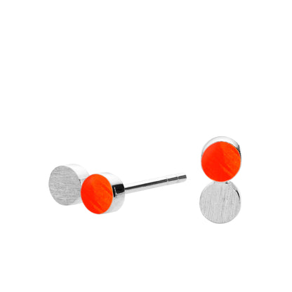Sign Dotty nano earrings. Neon red orange. Sterling silver. Scherning Copenhagen