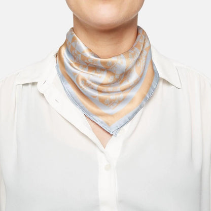 Silketørklæde til kvinder. Blue Morning Dew