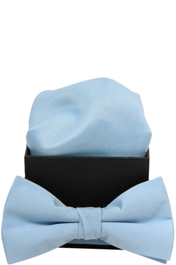 Classic bow tie with decorative cloth. Light blue. Connexion Tie