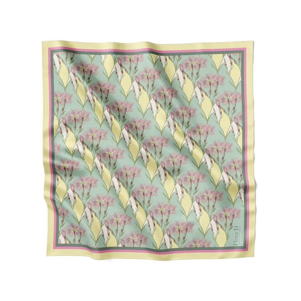 Pastel Nellike silketørklæde til kvinder. 100% silke. Grøn, gul og pink. Flora Danica Denmark