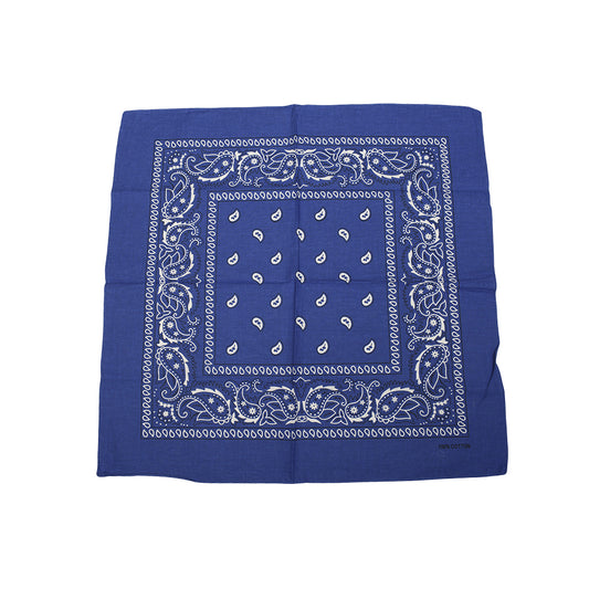 Klassisk tørklæde med bandana prints. Unisex. 100% bomuld. Royal blå. UpdateCPH